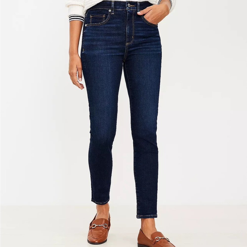 Loft High Rise Skinny Jean - Size 25